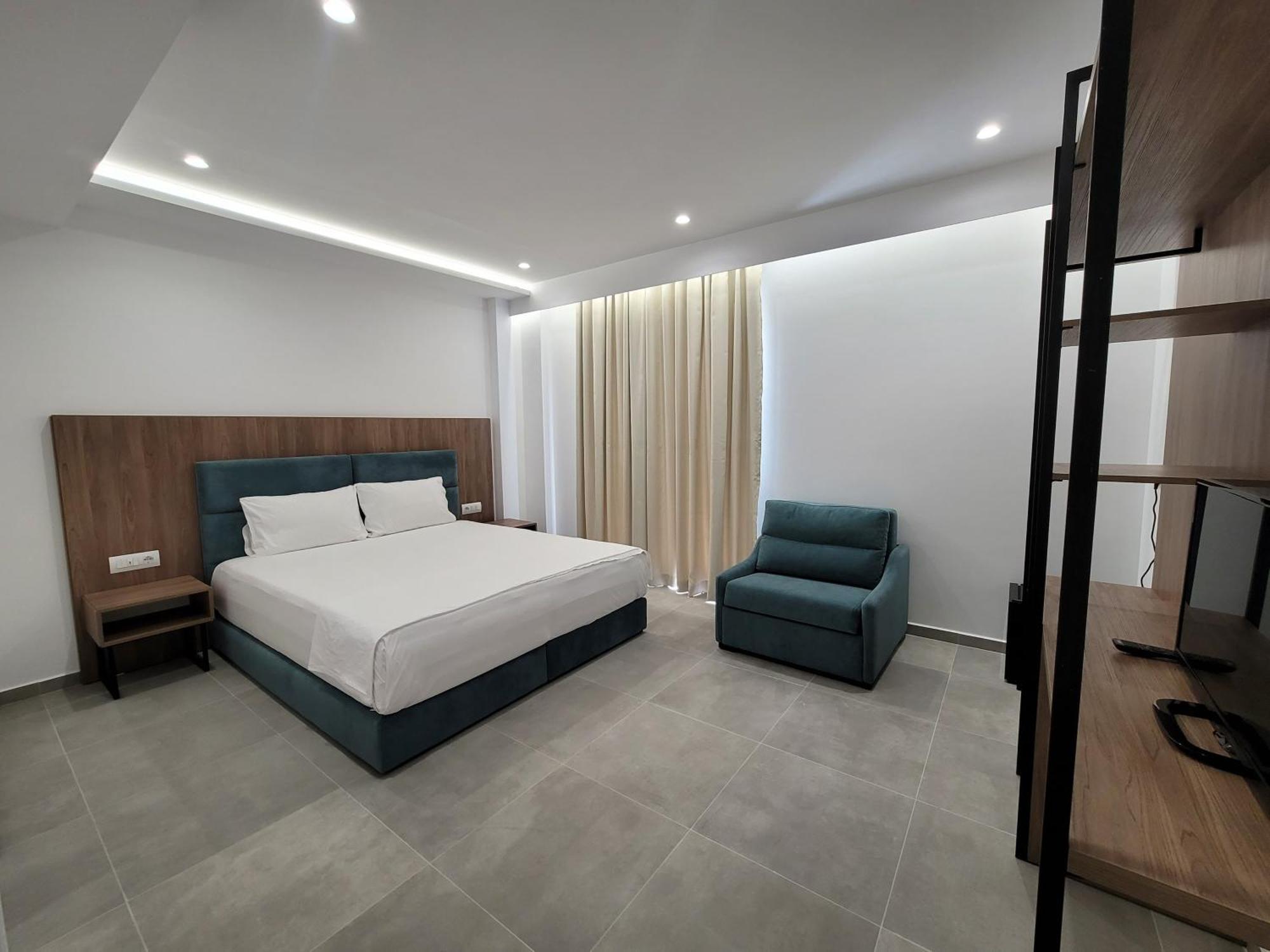 Prestige Hotel Ksamil Esterno foto
