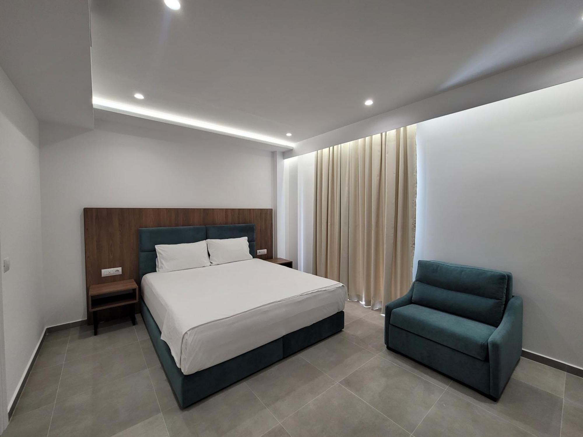 Prestige Hotel Ksamil Esterno foto